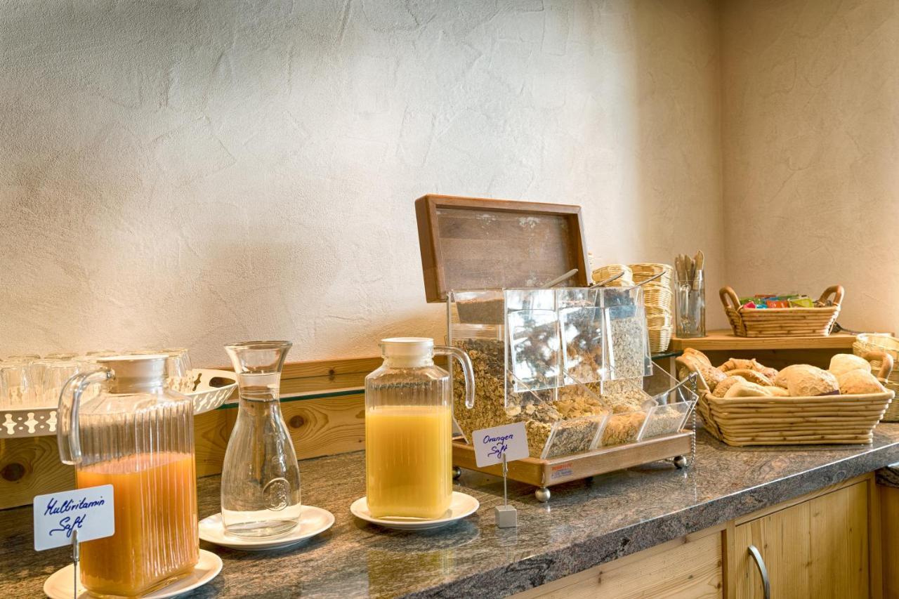 Hotel Zur Traube Schwarzwaldhotel & Restaurant Am Titisee 3*