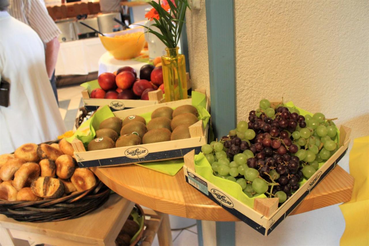 Zur Traube Schwarzwaldhotel & Restaurant Am Titisee Hotel